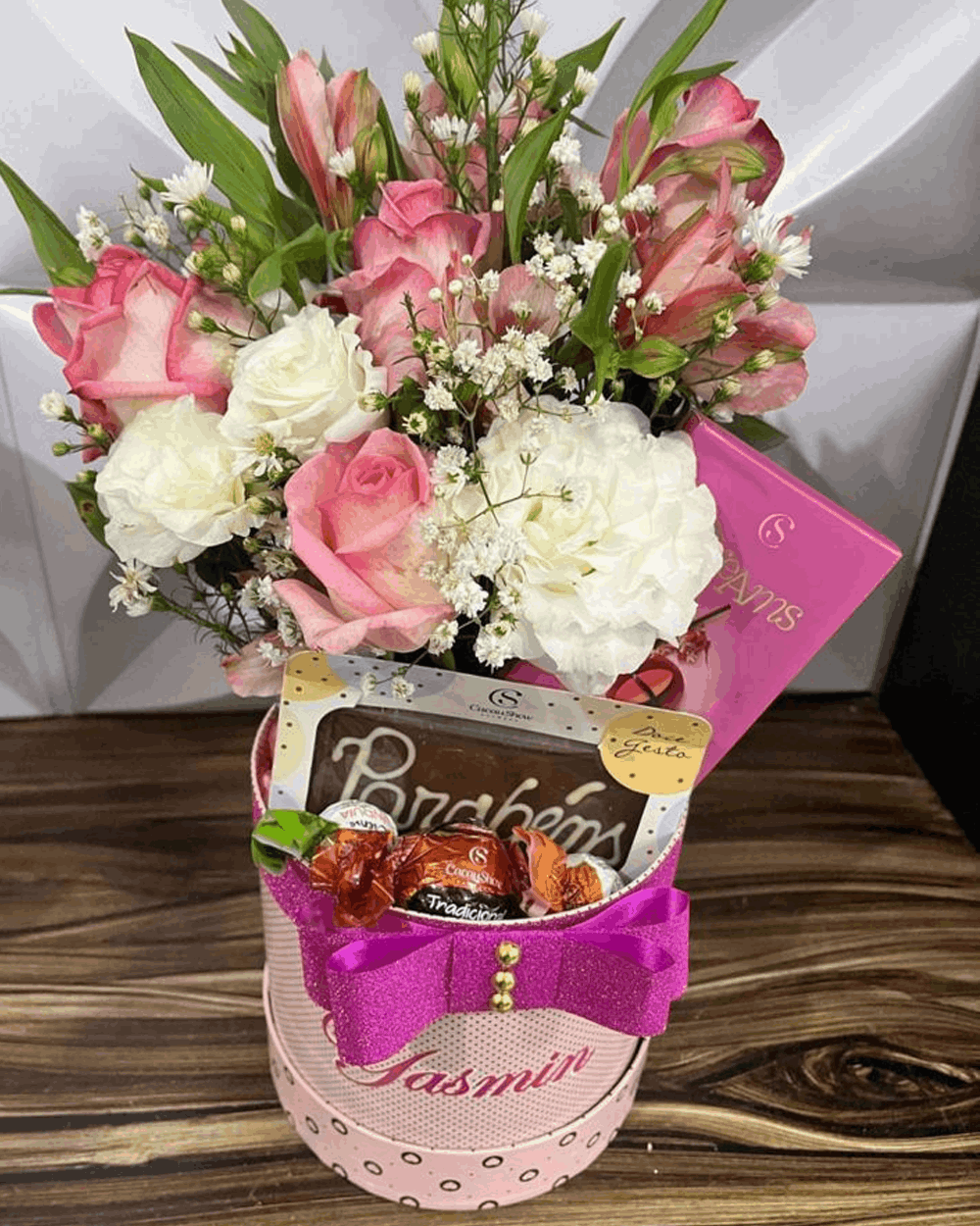 Box Flower com Chocolate e Arranjo